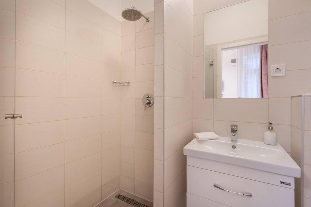 Klauzal Garden City Apartments-Studio K22 Budapest Eksteriør billede